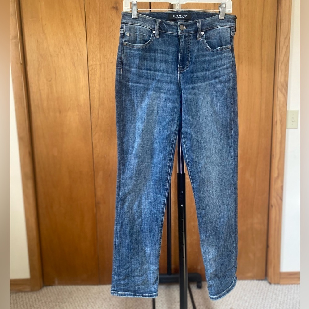 Liverpool Los Angeles  Blue Straight Leg Jeans Classic Style Size 4